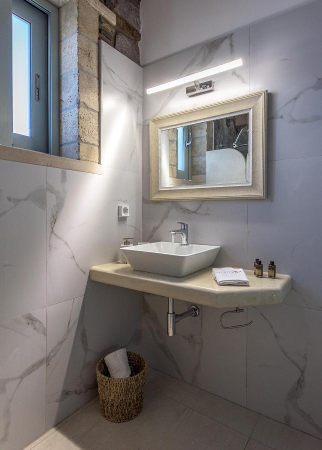 Hilltop Suites Milos Mytakas 外观 照片