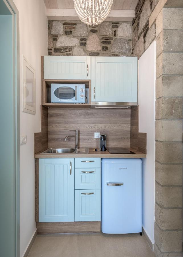 Hilltop Suites Milos Mytakas 外观 照片